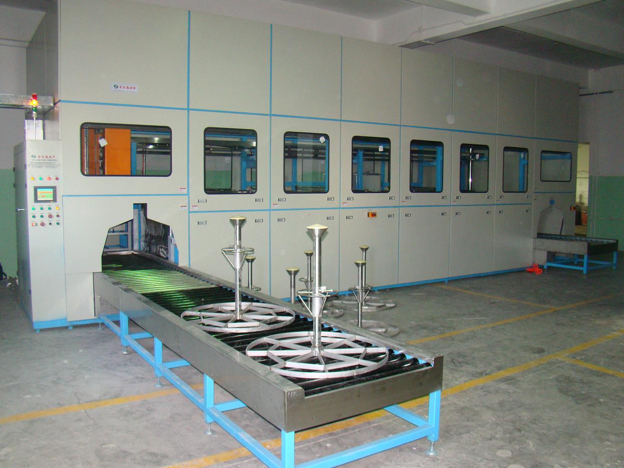 全自動飛機輪毂超聲波清洗機